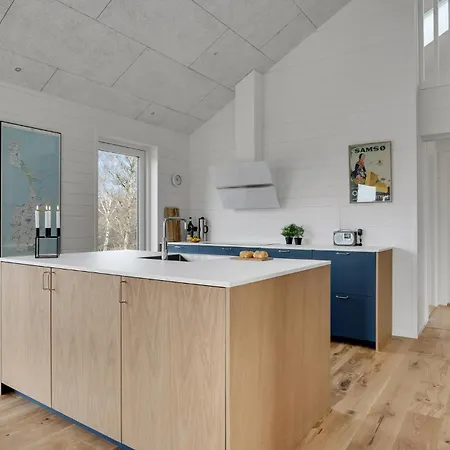 度假居 In With Kitchen Samsø